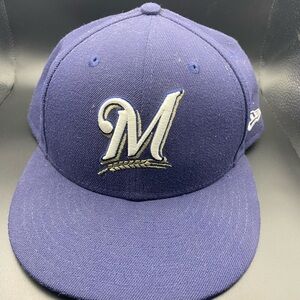 Milwaukee Brewer Blue Baseball Cap with Logo New Era 7 5/8
